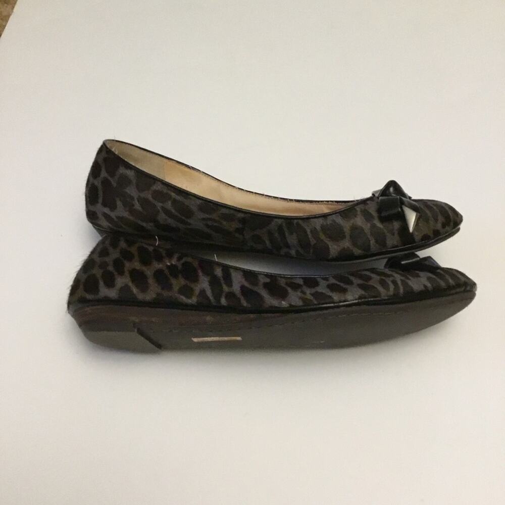 Louise et Cie Light Gray Zebra Pattern Flats - Picture 3 of 6